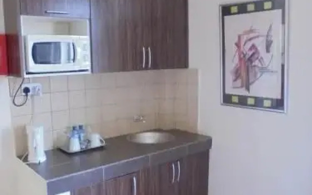 Magharibi Suites Hotel