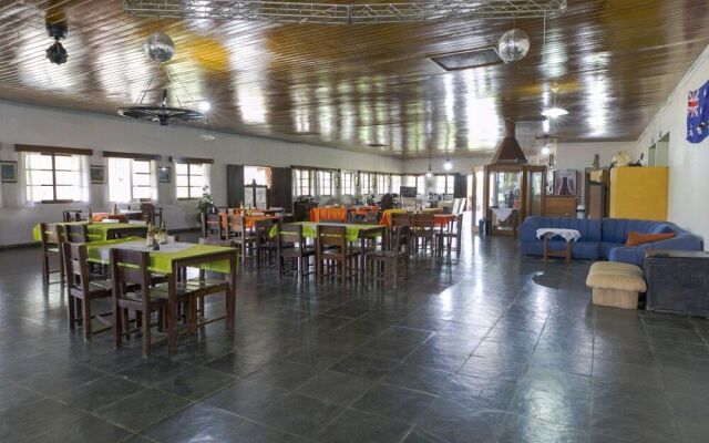 OYO Pousada Santa Serra