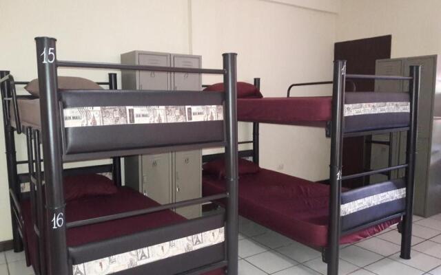 Hostel Alme