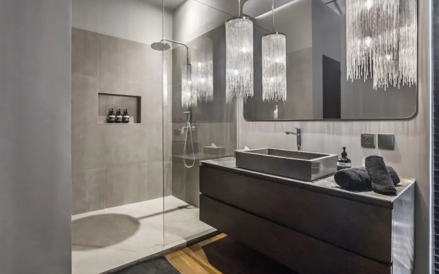 Umayam Luxury Townhouse 7 by Alfred in Bali