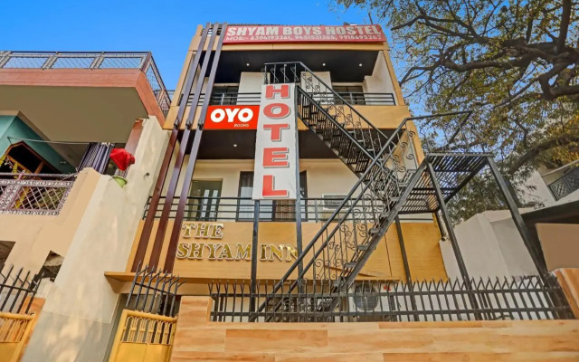 OYO Flagship 806719 Shyam Inn
