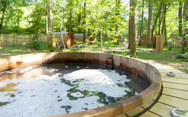 Village Huttopia Lanmary