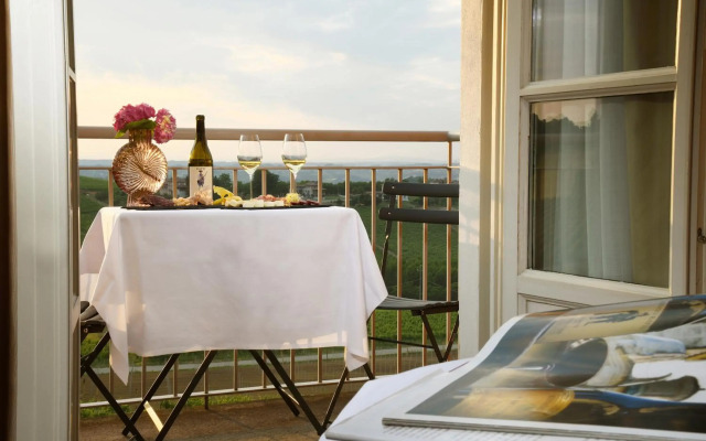 Villa Pattono Wine Country Resort