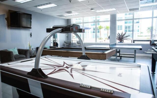 Modern Brickell Condo With Ocean City Views