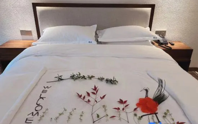 Taoshe Art Hotel (Jingdezhen People's Square)