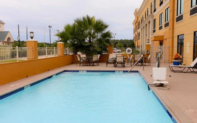 Spark by Hilton Houston Bush Intercontinental Airport