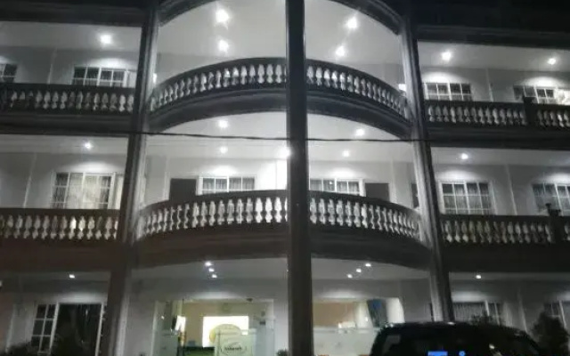Hasanah Guest House de Sapphire Malang