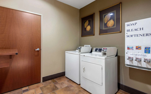 Comfort Suites Marshall