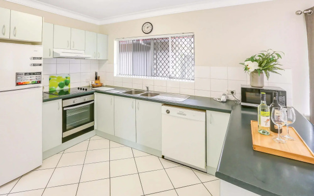 Koala Court Holiday Apartments