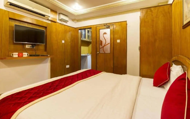 OYO 934 Hotel Spiro Comforts Inn