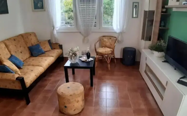 Three Bedroom House With Terrace