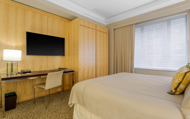 Omni Berkshire Place