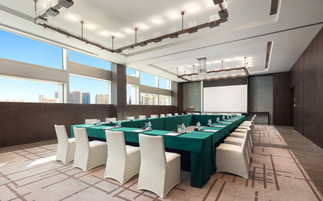 HUALUXE Haining by IHG