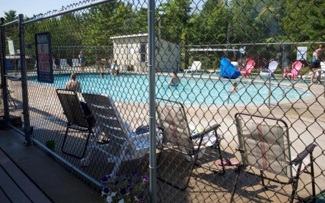 Tranquil Timbers Cabin 11