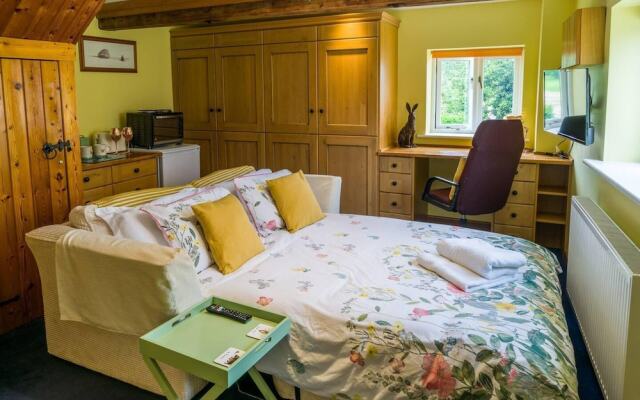 Sunshine Annex-double Bed,ensuite, Lounge, Kitchen