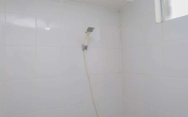 Strategic 1Br At Bassura City Apartment