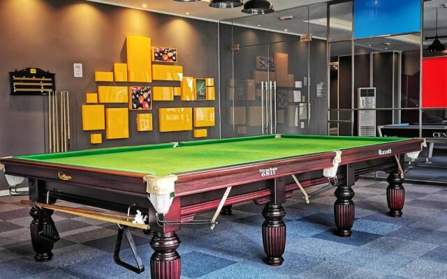 Yussy 4Bedroom Condo at R&F Princess Cove