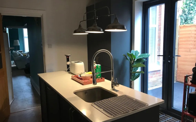 Seaside Apartment Bournemouth - Sleeps4-wifi