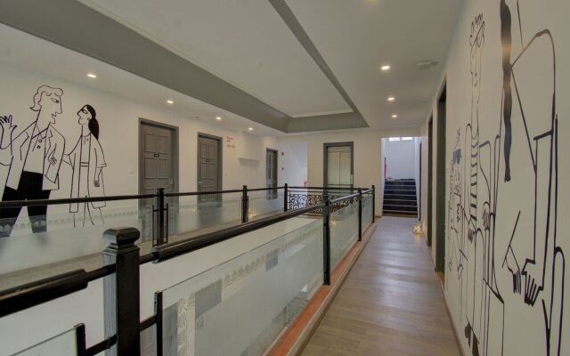 OYO Townhouse 150 Hotel Sahaj Palace