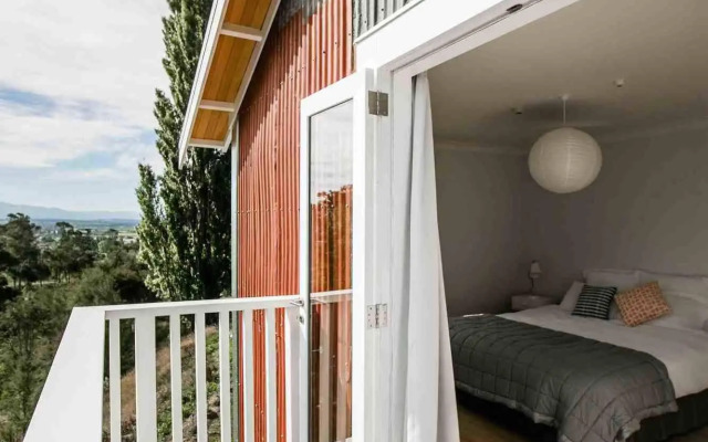 The Pear Orchard Lodge