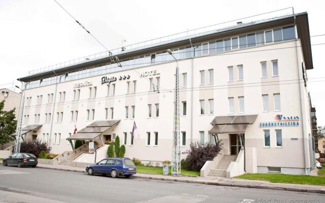 Kolonna Hotel Brigita