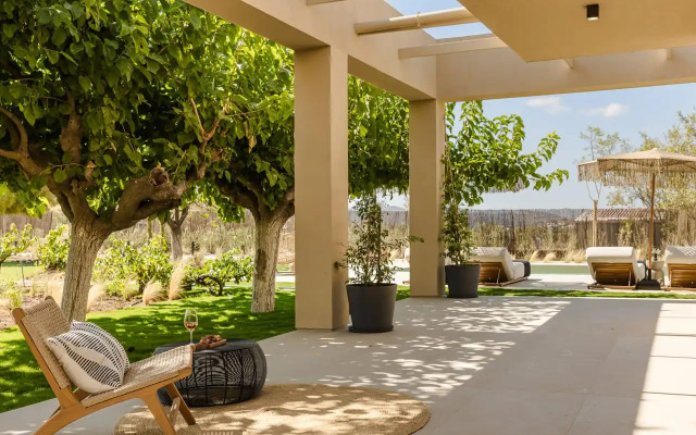 The Attican Villa & Estate