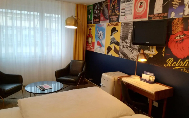Hotel Empire