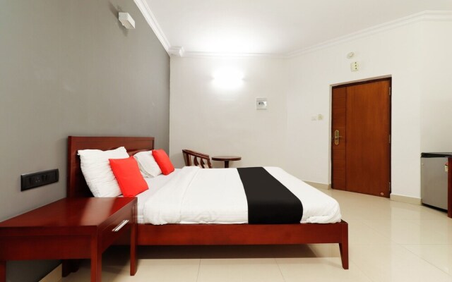 Makers Hotel by OYO Rooms