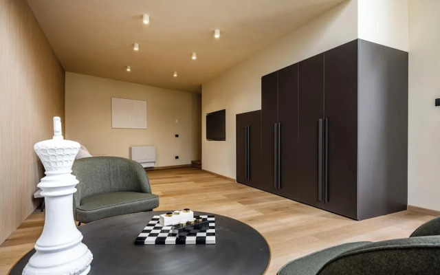 RH Lifestyle Rooms & Suites