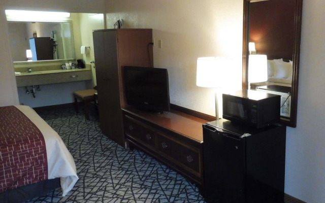 Ramada South Fredericksburg