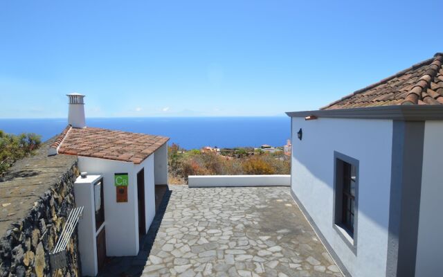 Casa Rural Callejones by Isla Bonita