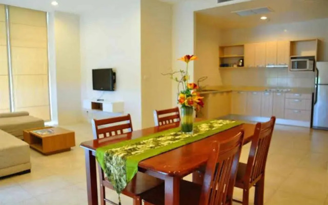 Karon Hill Residence