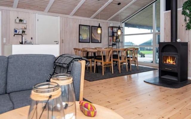 8 Person Holiday Home in Juelsminde