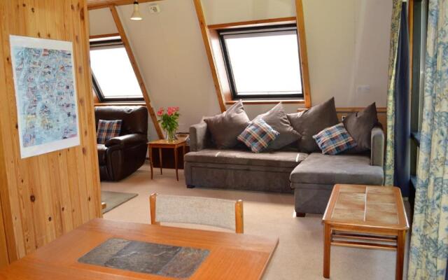 Loch View Lodge