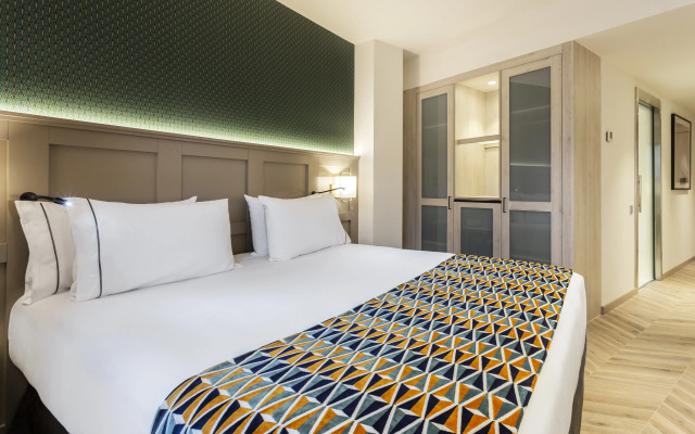 Eurostars Puerta Real Hotel