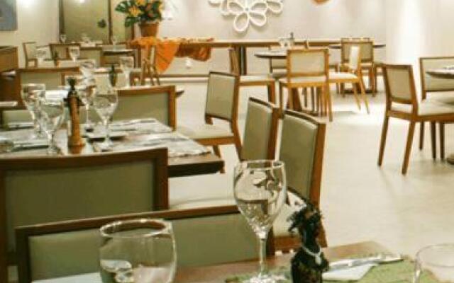 Manacá Apartamento & Restaurante