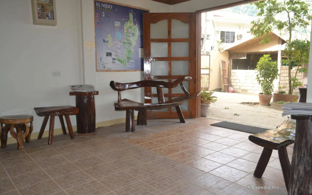 Lally and Abet Beach Cottages