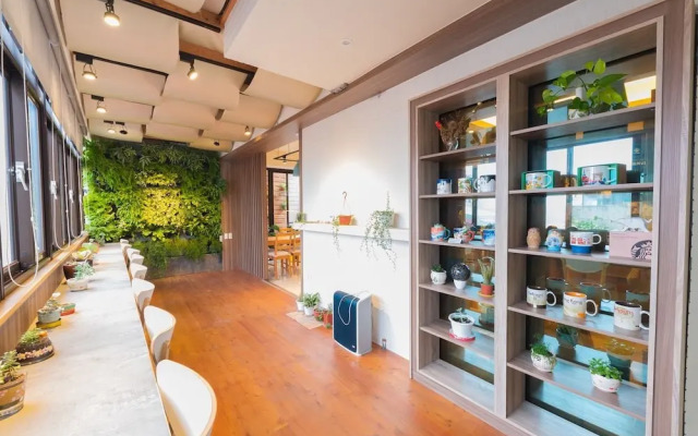 Mayu Hotel
