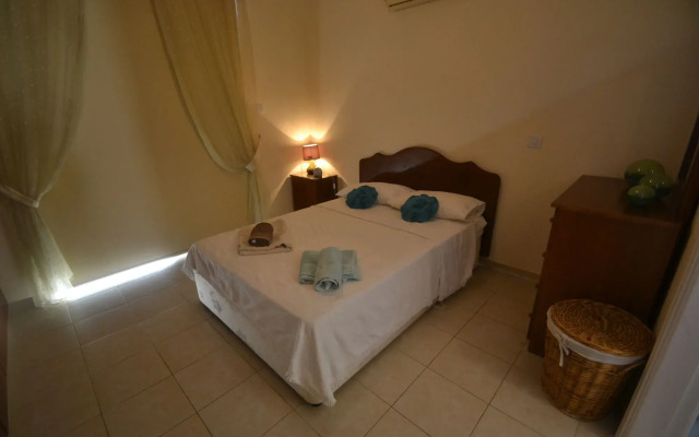 Sunset II Holiday Villa 4