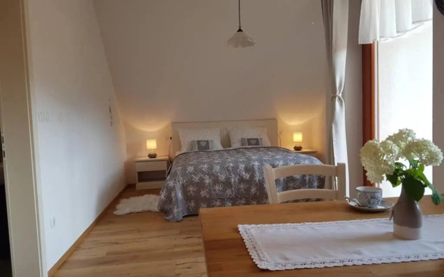 Castle View Nest