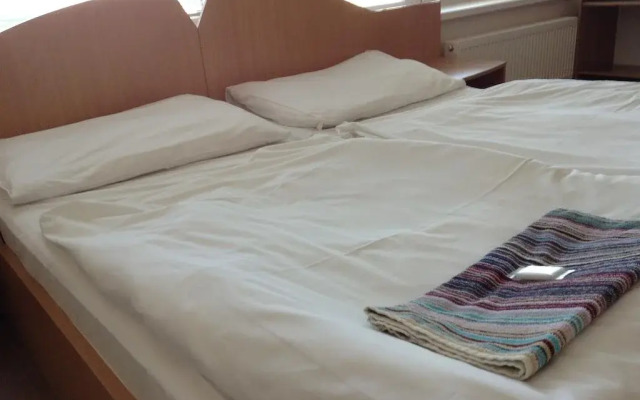 Hotel METAL