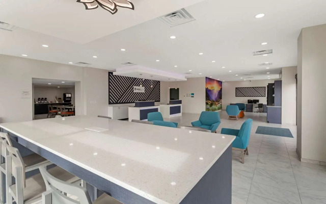 Clarion Pointe Kimball