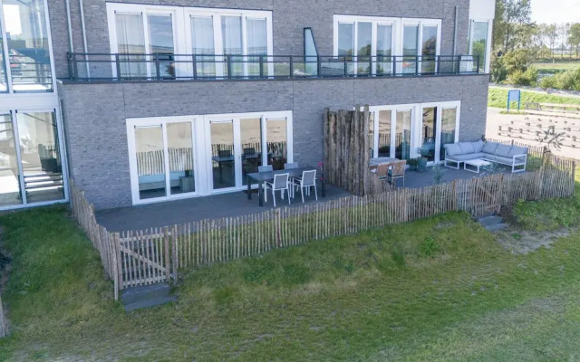 Apartment in Sint-annaland by the Harbor