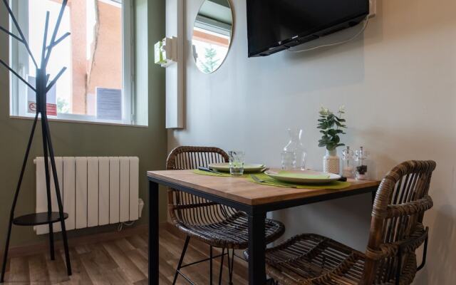 Legend Bourg en Bresse - Parking - Terrasse - Wifi