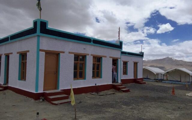 Lotus Camp and Restaurant