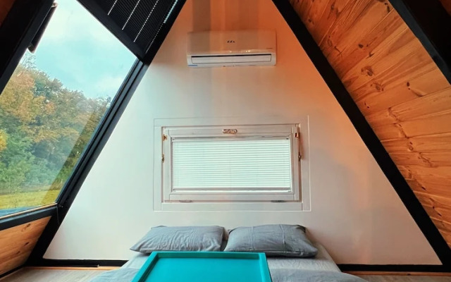 Pentalow Cabin