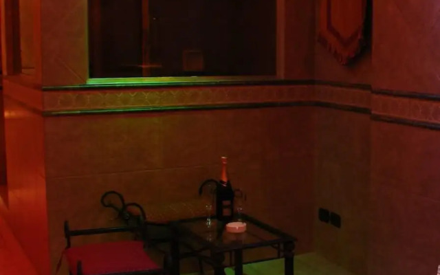 Dallas Hotel (Motel)