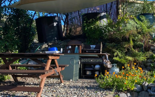 Omarama Oasis - Permaculture Glamping