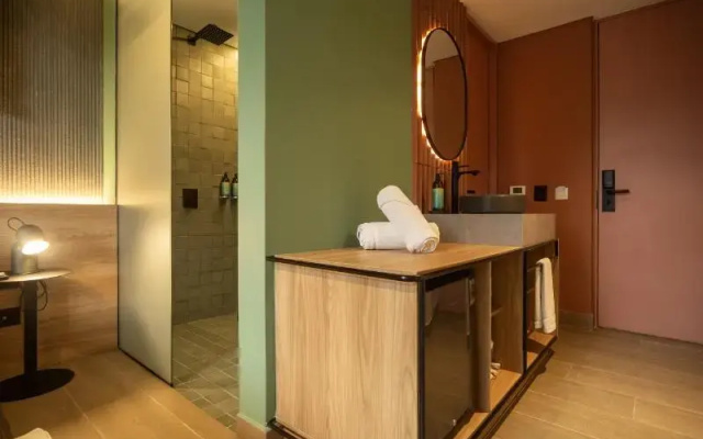 Hunters Concept Hotel By Jalo