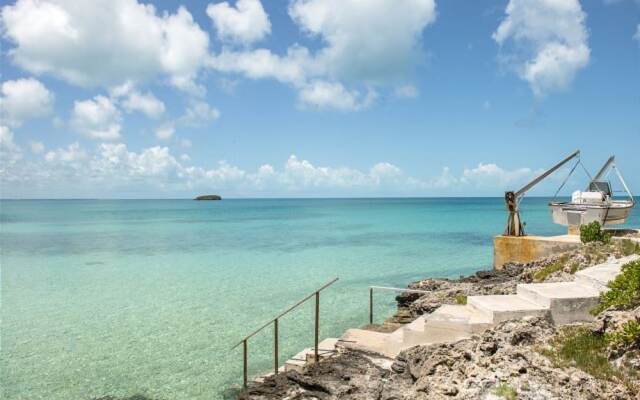 Touch of Class by Eleuthera Vacation Rentals